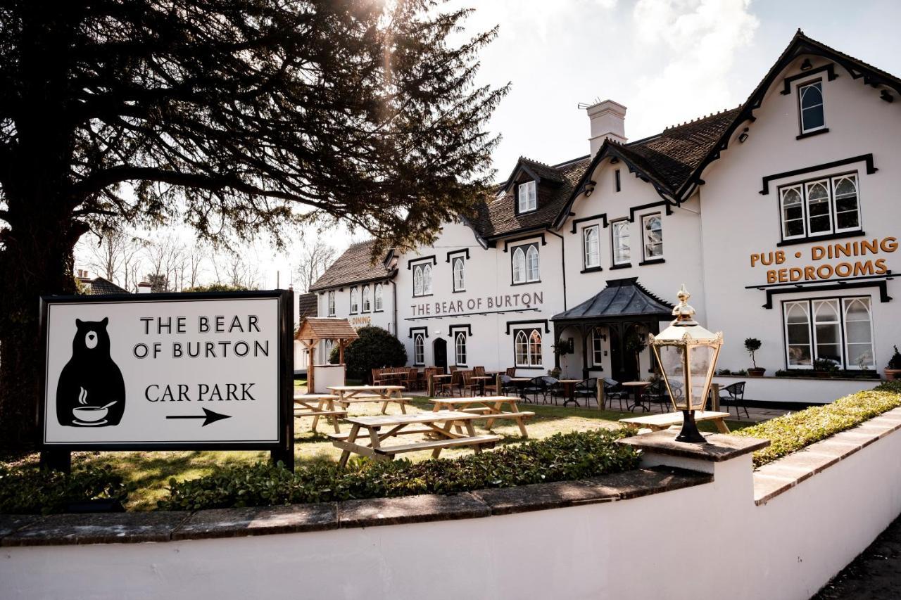 Bear Of Burton Hotel Christchurch  Buitenkant foto